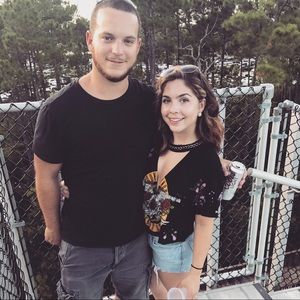 Meet your Posher, Cortney